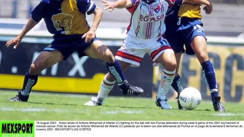 Pumas y Atlante, en el torneo Invierno 2001, en el Estadio Olímpico l MEXSPORT
