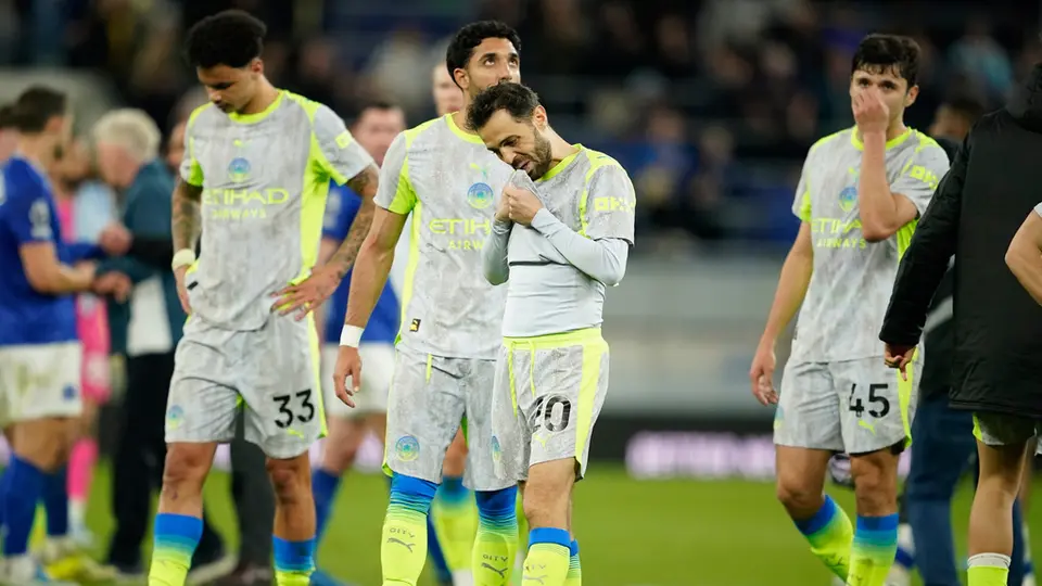 Manchester City rescata empate dramático ante el Everton y abre camino al Arsenal por el título