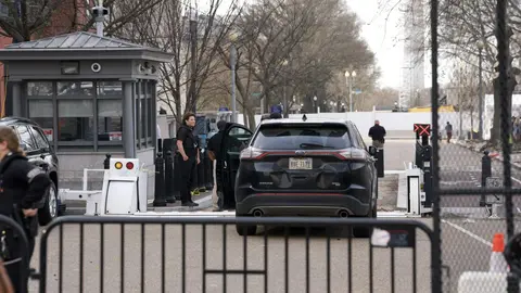 La Casa Blanca fue acordonada y se activaron protocolos de seguridad./ X: @Breaking911