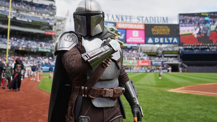 The Mandalorian durante el partido de los Baltimore Orioles y los New York Yankees en la MLB | AP
