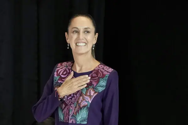 La presidenta Claudia Sheinbaum felicitó al Tri luego de la victoria ante Corea del Sur en la Copa del Mundo 2026. / AP