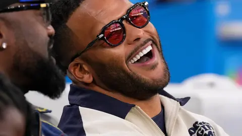 Aaron Donald, con Los Angeles Rams | AP