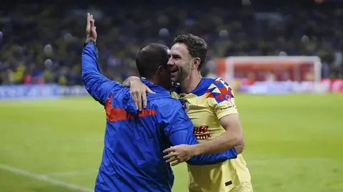 André Jardine y Miguel Layún | IMAGO7