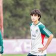 Uziel Vargas, el juvenil de Chivas que comienza a brillar en los escenarios internacionales