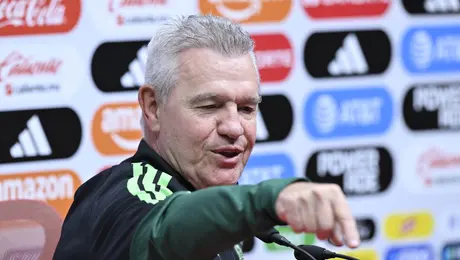 Javier Aguirre, el DT que más jugadores Sub-23 ha llevado a Mundiales