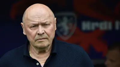 Entrenador de República Checa ve la altura como un ‘inconveniente’ en su camino al Mundial