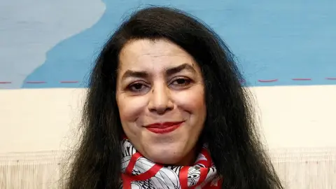 La familia de la escritora detalló que murió de tristeza por la muerte de su esposo hace un año / Especial
