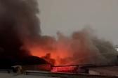 VIDEOS: Fuerte incendio cerca del Mercado de Jamaica moviliza a cuerpos de emergencia en CDMX