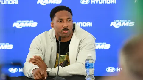Myles Garrett, con Los Angeles Rams | AP