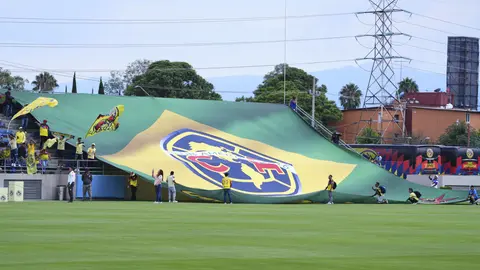 Afición del América despidiéndose de Jardine | IMAGO7