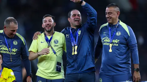 André Jardine y América como Tricampeones de Liga MX | IMAGO7