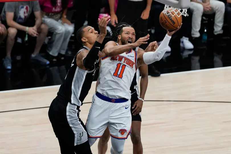 Brunson comandó la victoria de los Knicks en el Juego 1 de la NBA Finals | AP
