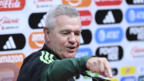 Javier Aguirre en conferencia de prensa | IMAGO7