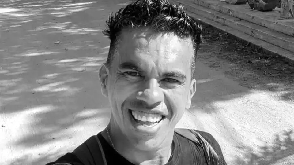 ¿Quién era Alex Serna? Confirman la muerte del activista que denunció amenazas en Zihuatanejo