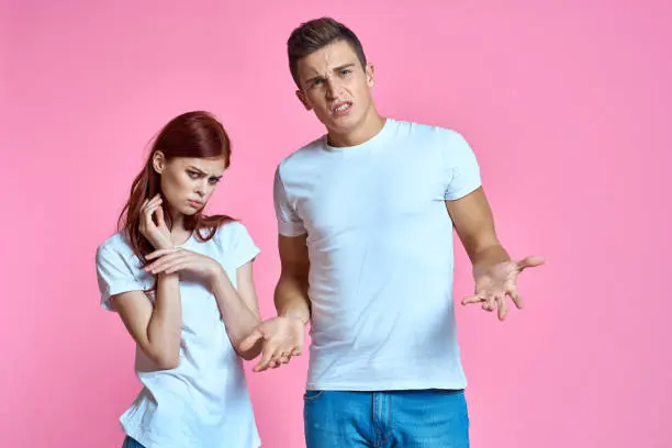 La distancia emocional puede aparecer incluso en los espacios más íntimos. / iStock