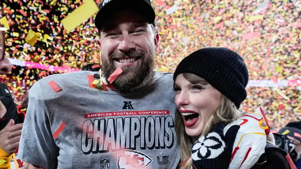 ¡Taylor Swift y Travis Kelce se casan en Nueva York! / AP