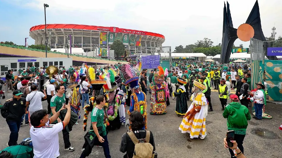 Las autoridades instalarán filtros de revisión donde estará prohibido ingresar diversos objetos / Especiales