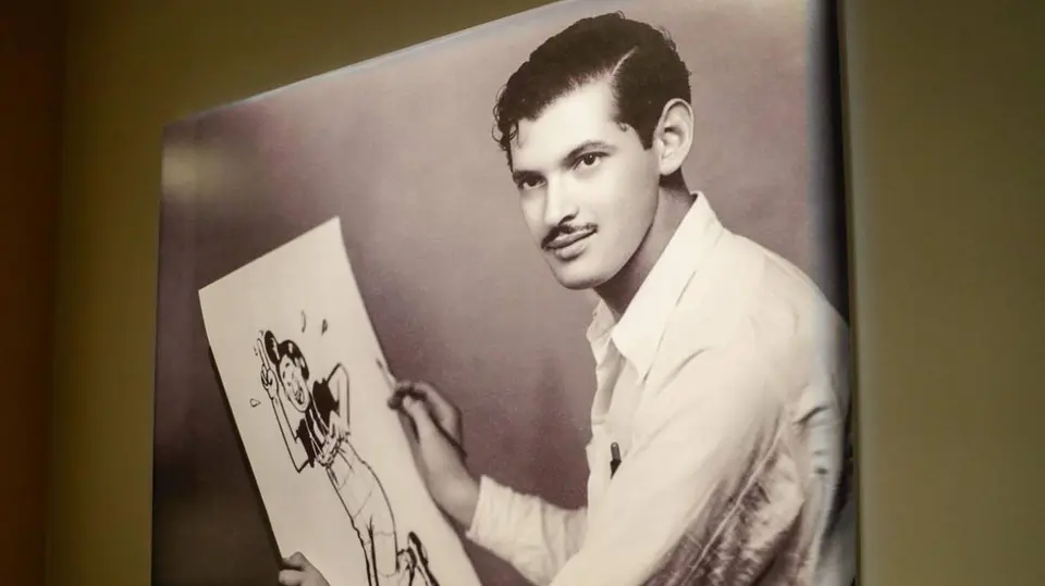 Abel Quezada, caricaturista mexicano que convirtió el futbol en una forma de crítica social y expresión artística. / Georgina Sánchez