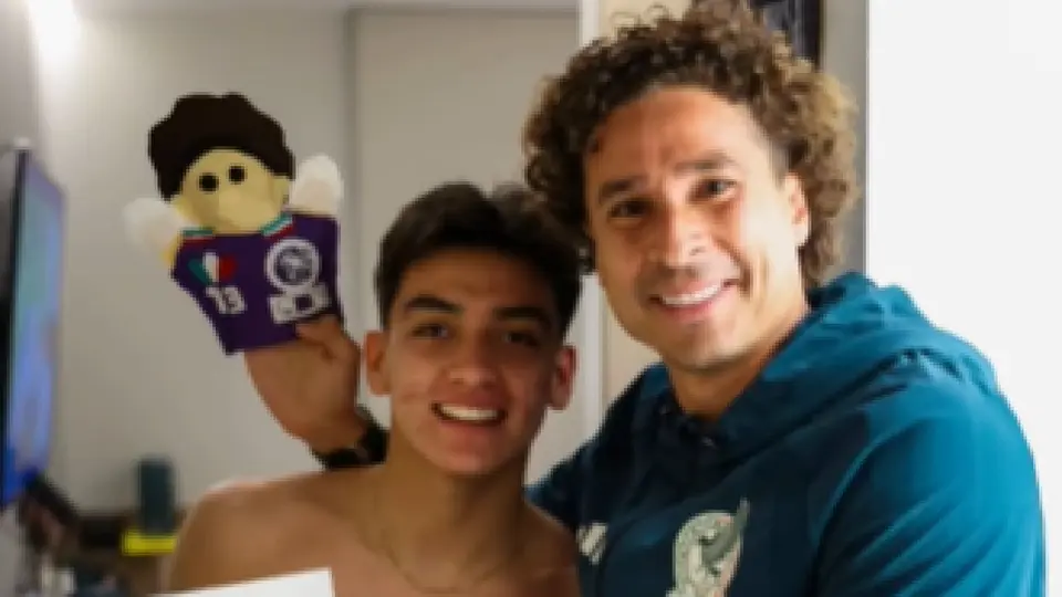 Don Memo Ochoa sigue cuidando de Gilberto Mora para que no se desvele
