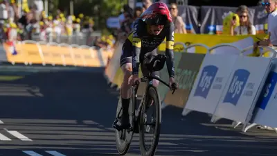Isaac del Toro brilla en el arranque del Tour de France 2026: Vingegaard es el primer líder
