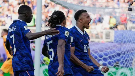 Gol de Mbappé impulsa pase de Francia a Cuartos de Final