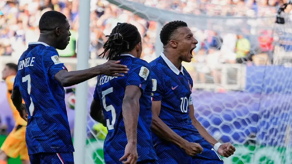 Gol de Mbappé impulsa pase de Francia a Cuartos de Final