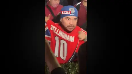 Mexicano apoya a Inglaterra en la víspera del encuentro de Copa del Mundo