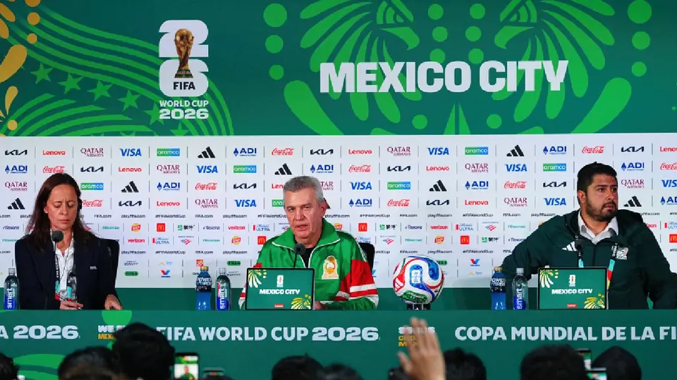 Javier Aguirre en conferencia de prensa | IMAGO7