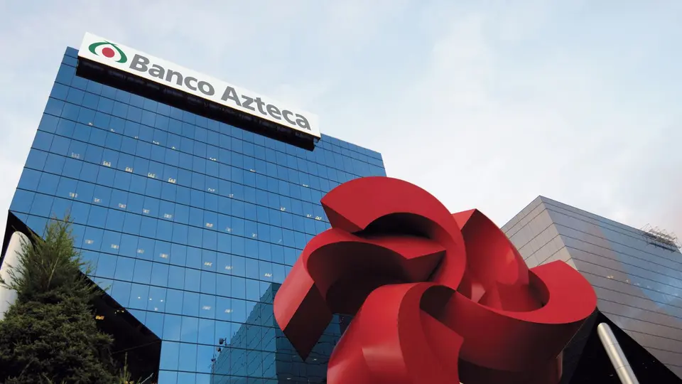 Se consolida Banco Azteca en Latinoamérica tras reconocimiento de la CFI