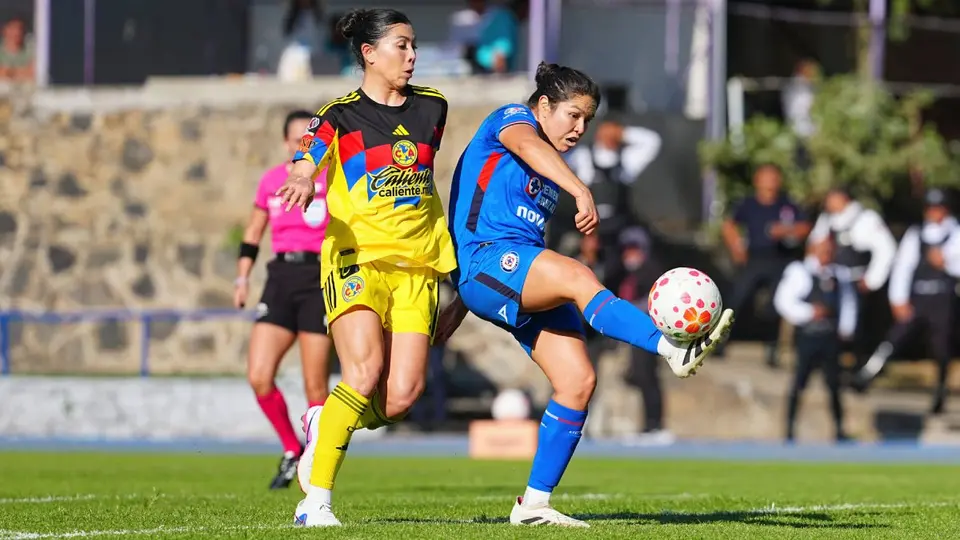 Partido de América contra Cruz Azul en el Clausura 2026 de la Liga MX Femenil | IMAGO 7