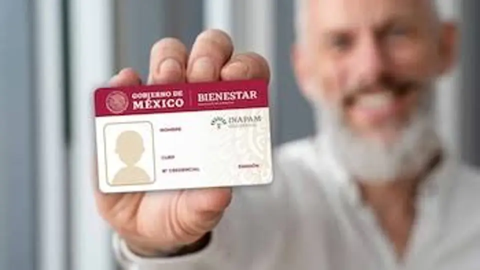 La credencial del INAPAM brinda beneficios en restaurantes, cafeterías y otros comercios afiliados en distintas zonas de la Ciudad de México./ RS