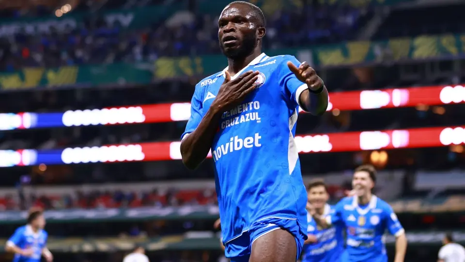Ebere celebra gol ante Puebla | MEXSPORT