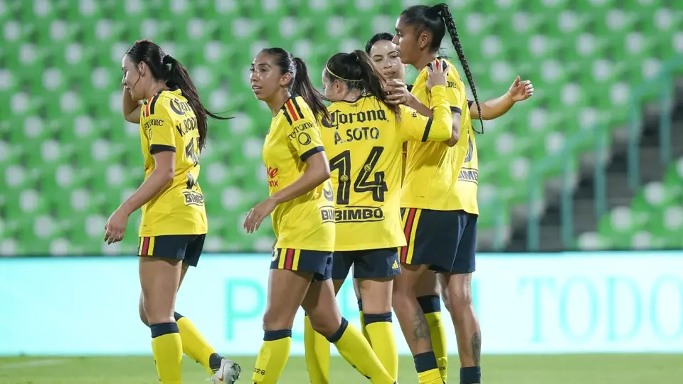 Jugadoras de América en celebración en el Apertura 2026 de la Liga Femenil BBVA | IMAGO 7