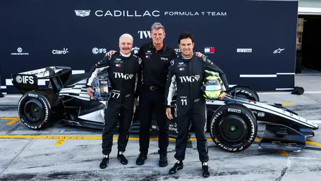¿Conflicto interno? Jefe de Cadillac responde a críticas de Checo Pérez