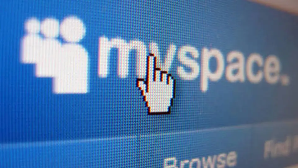 Los propietarios de Myspace apuestan por una red social que priorice las relaciones entre usuarios sobre el consumo constante de contenido.