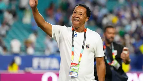 DT de Cabo Verde deja el equipo para entrenar en Marruecos