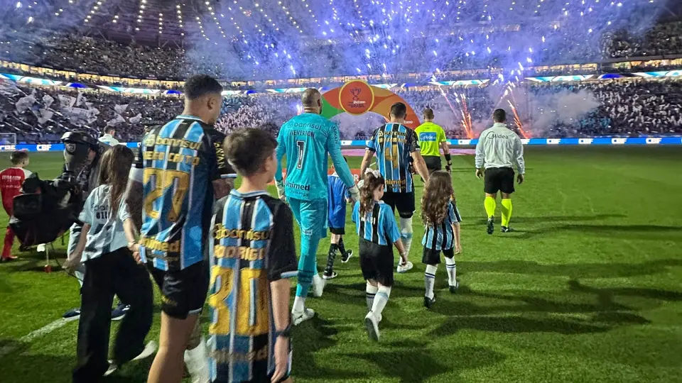 Gremio se burla de Internacional tras eliminarlo de la Copa de Brasil 2026