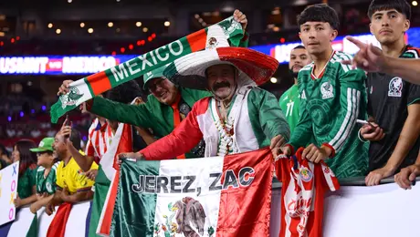 Así se ve a los aficionados en Arizona para el juego de México