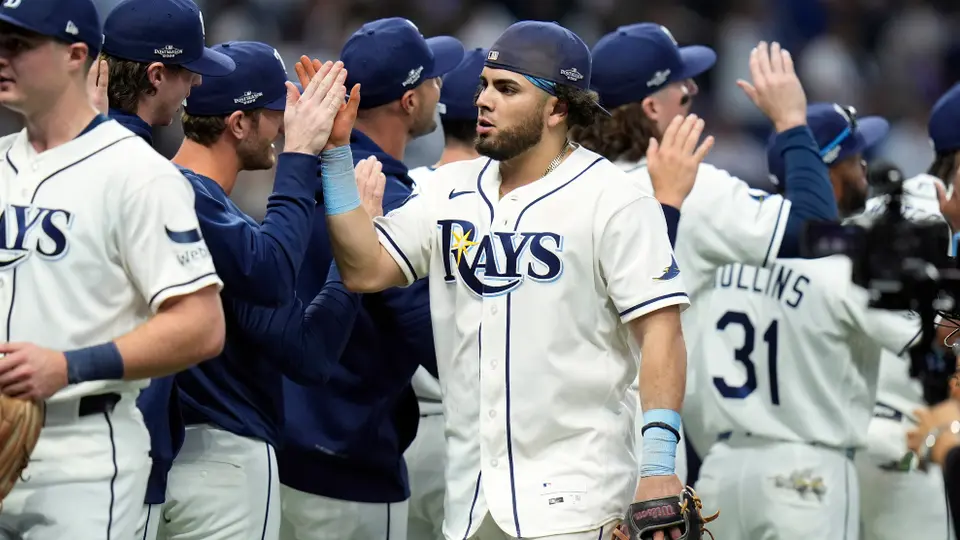 ¡De la mano de Jonathan Aranda! Rays vence 1-0 a Yankees en el Juego 1