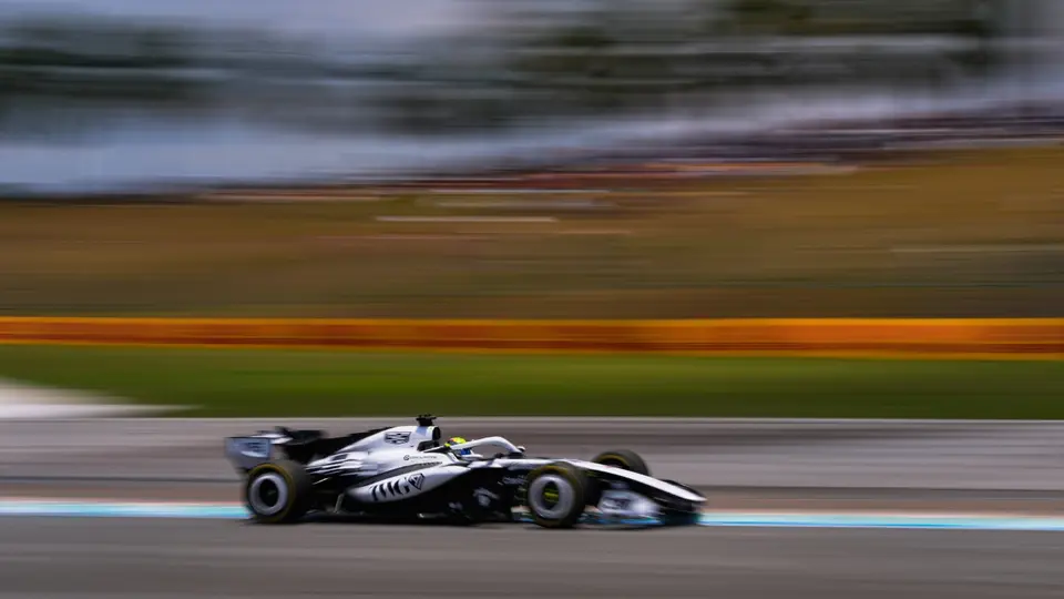 El MAC-26 de Checo Pérez en el Circuito Internacional de Sepang en la Fórmula 1 | AP