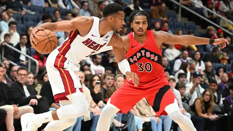 Giannis Antetokounmpo ya ilusiona al Heat; debuta con triunfo y con una actuación que anticipa alegrías
