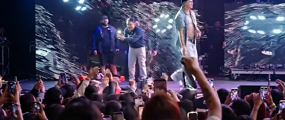 1. El Bogueto suspendió su presentación en Coscomatepec, Veracruz./@isa_figueroa