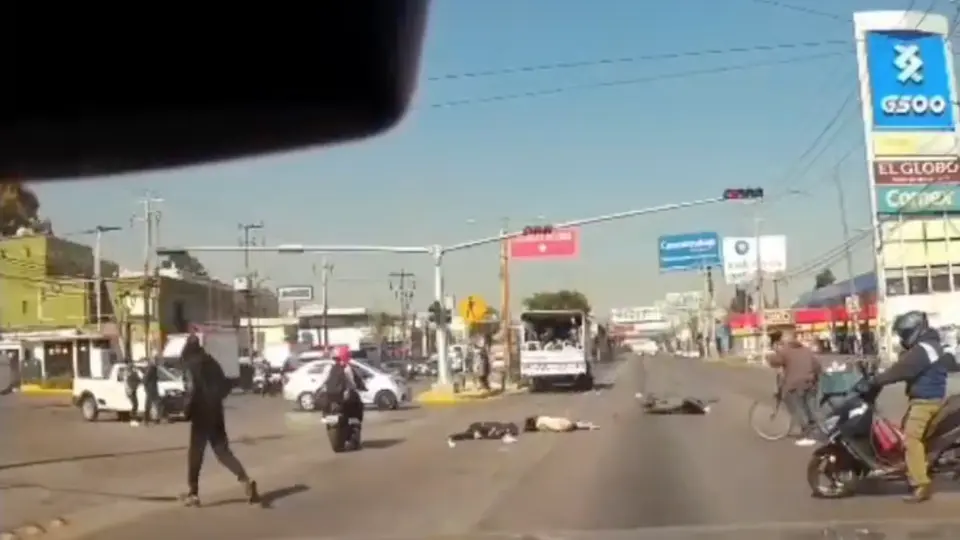 Los cuerpos fueron atendidos de inmediato pero César falleció y Mariana está grave en el hospital / Especial