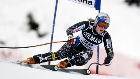 Lindsey Vonn esquiando I AP