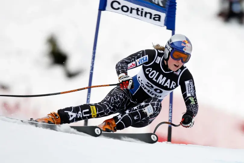 Lindsey Vonn esquiando I AP