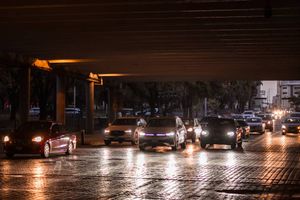 Hoy No Circula jueves 12 de febrero en CDMX y Edomex: estos autos no salen