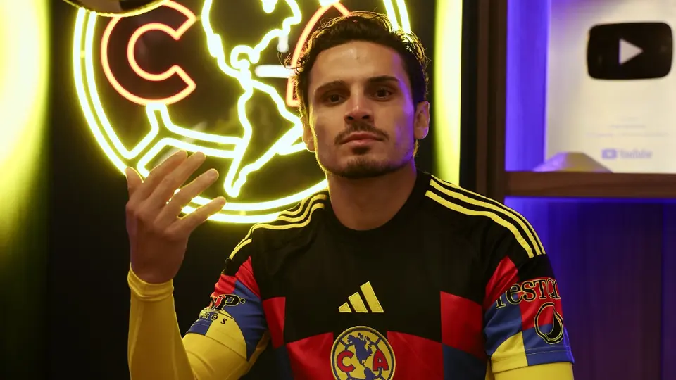 Raphael Veiga reconoce la grandeza del Estadio Azteca y el legado de Fidalgo