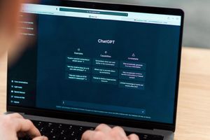 ¡Se cayó ChatGPT! Usuarios reportan fallas globales y OpenAI responde