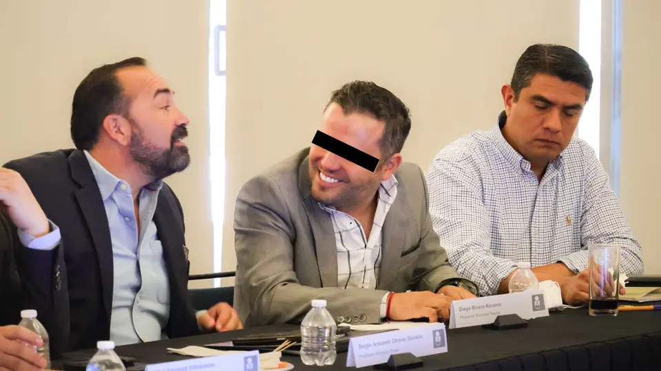 El funcionario cayó junto a tres de sus colaboradores del ayuntamiento / FB: @morenalaesperanzadetequila