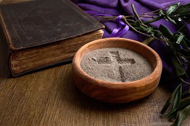 Durante la Cuaresma, fieles practican ayuno, oración y penitencia. / iStock